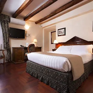Teatro Pace Otel Roma